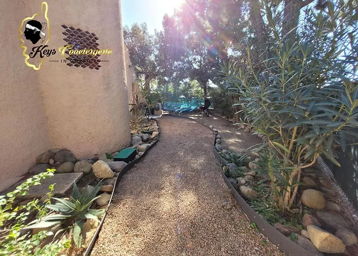 T3 Classée 3 étoiles Proche à Pied San Cipriano San Ciprianu