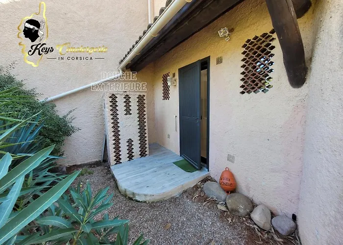 T3 Classée 3 étoiles Proche à Pied San Cipriano * San Ciprianu