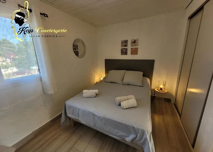 T3 Classée 3 étoiles Proche à Pied San Cipriano * San Ciprianu